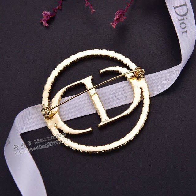 Dior飾品 迪奧經典熱銷款圓形logo胸針  zgd1084